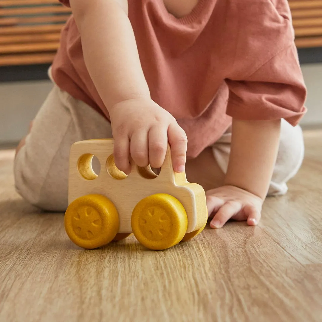 PlanToys Timber Trail Bus petit bus bébé bois