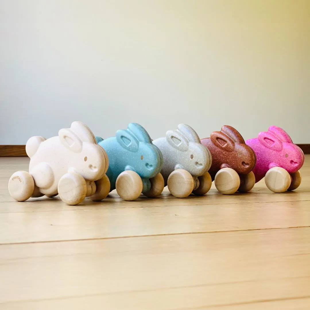 PlanToys Push Along Bunny Grey lapin à pousser