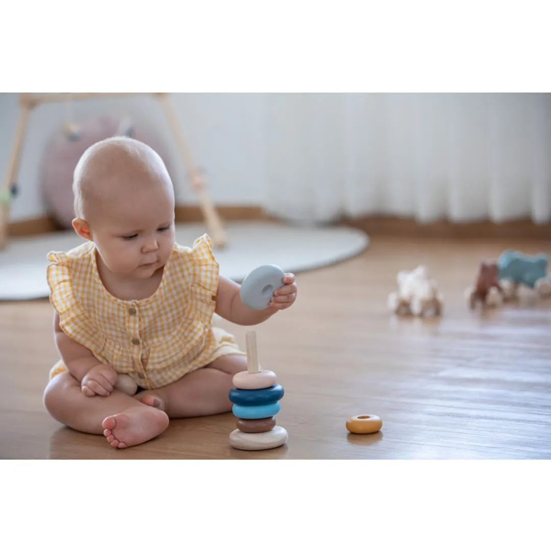 PlanToys Stacking Ring Orchard tour à empiler bois