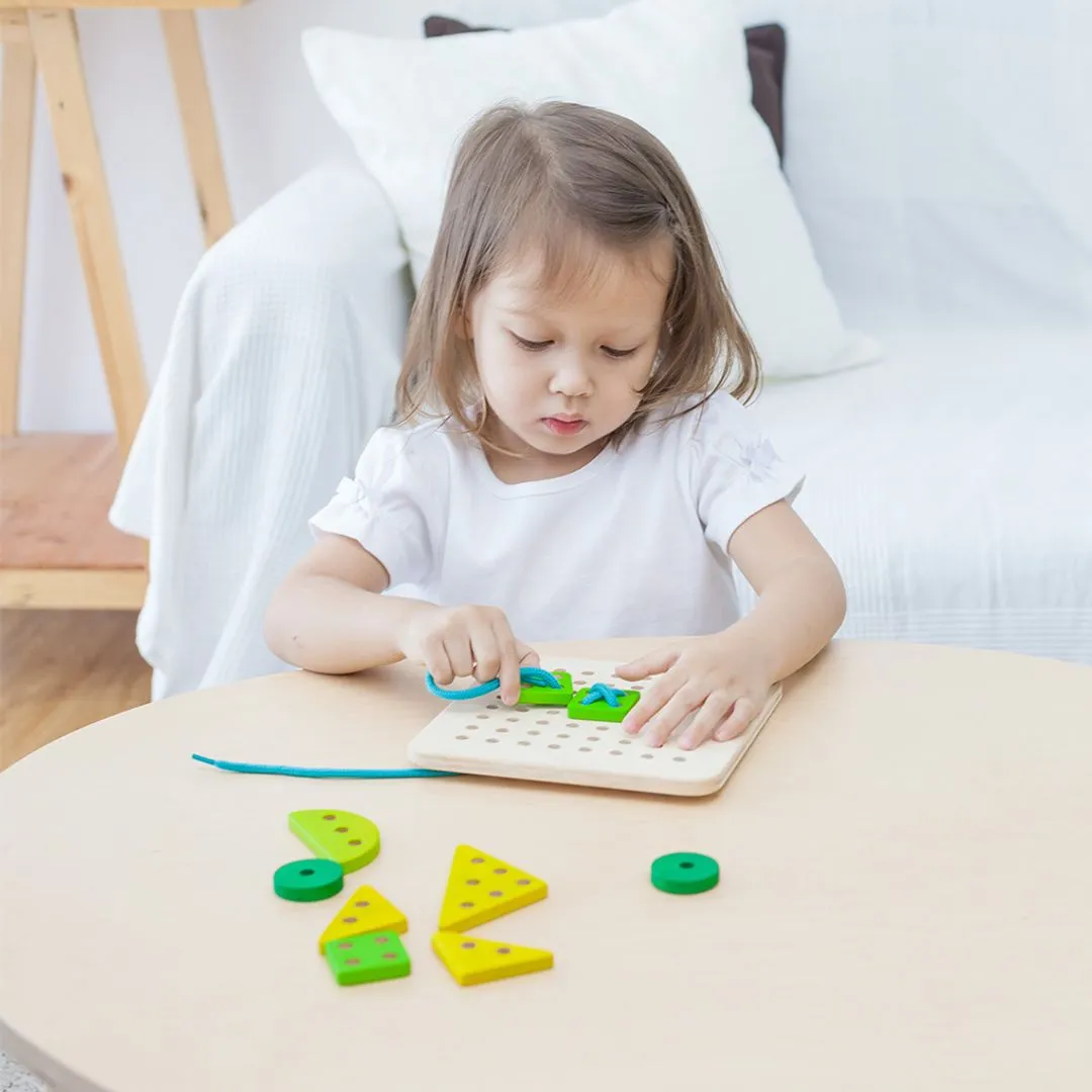 PlanToys Lacing Board tableau à lacer 7 pièces dès 3 ans