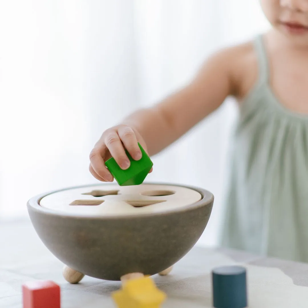 PlanToys Shape Sorting Bowl trieur formes 12 mois