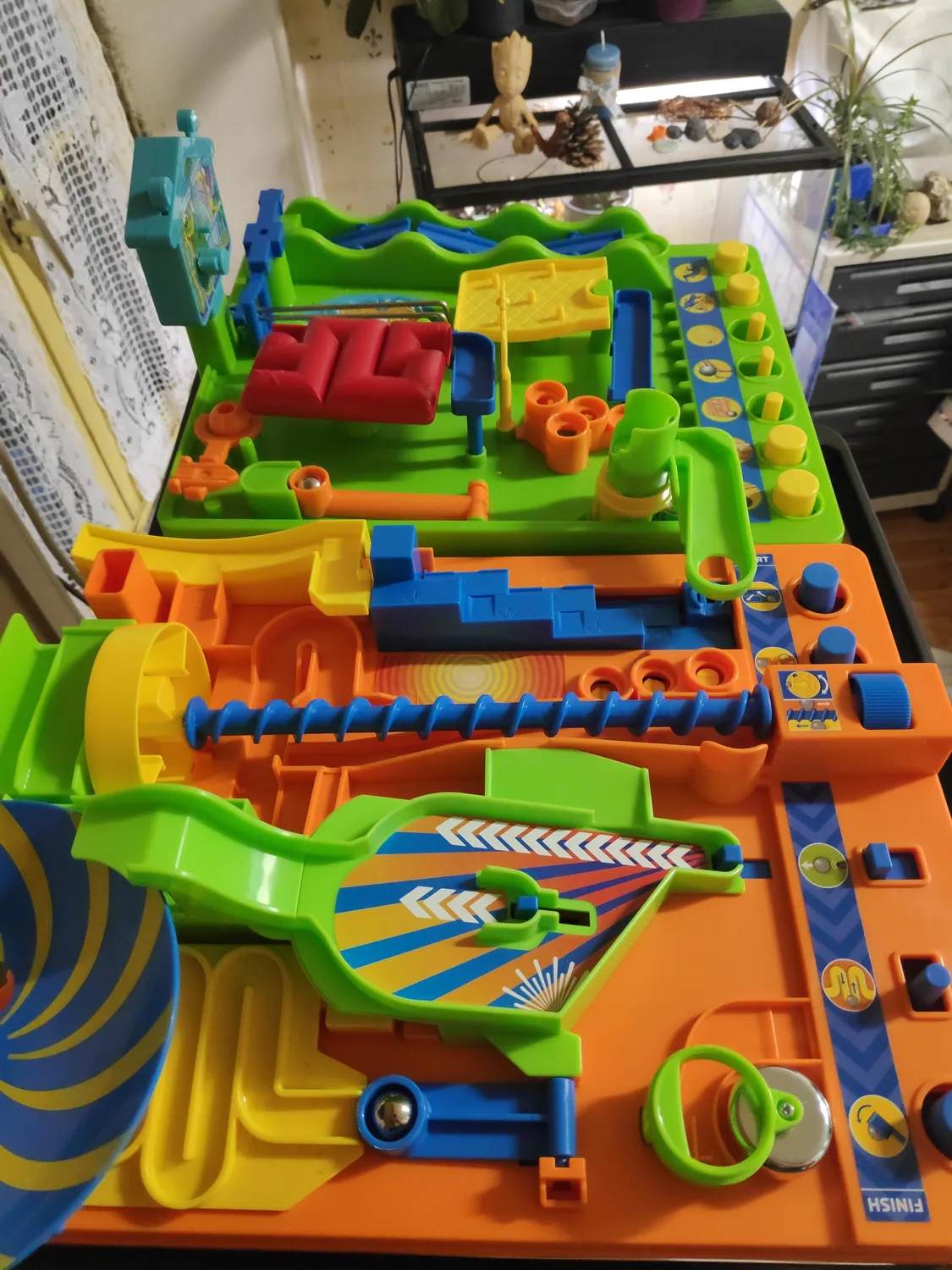Tomy Tricky Bille Level Up jeu circuit billes vertical