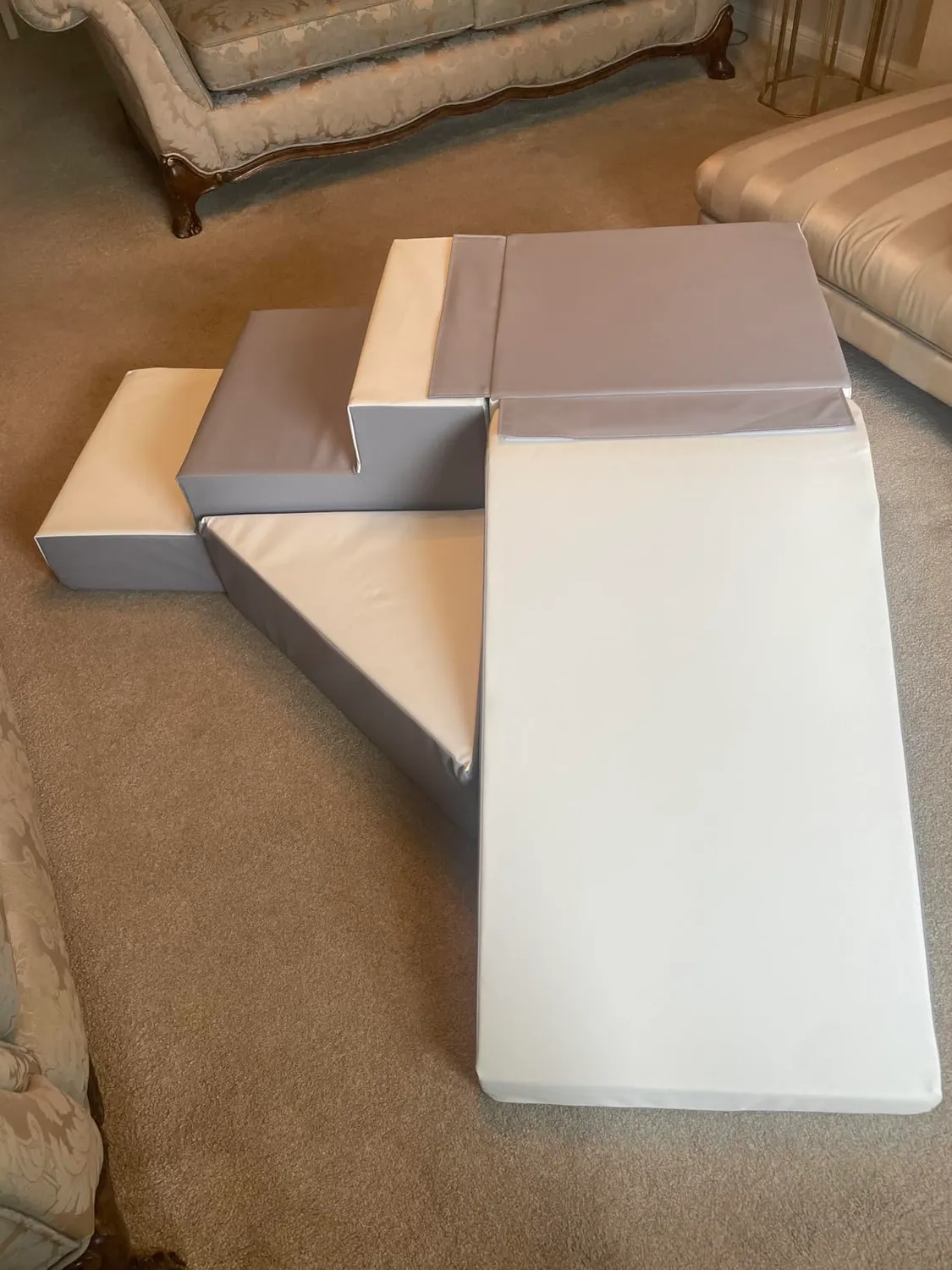 Velinda set 4 blocs mousse EPS PE blanc motricité