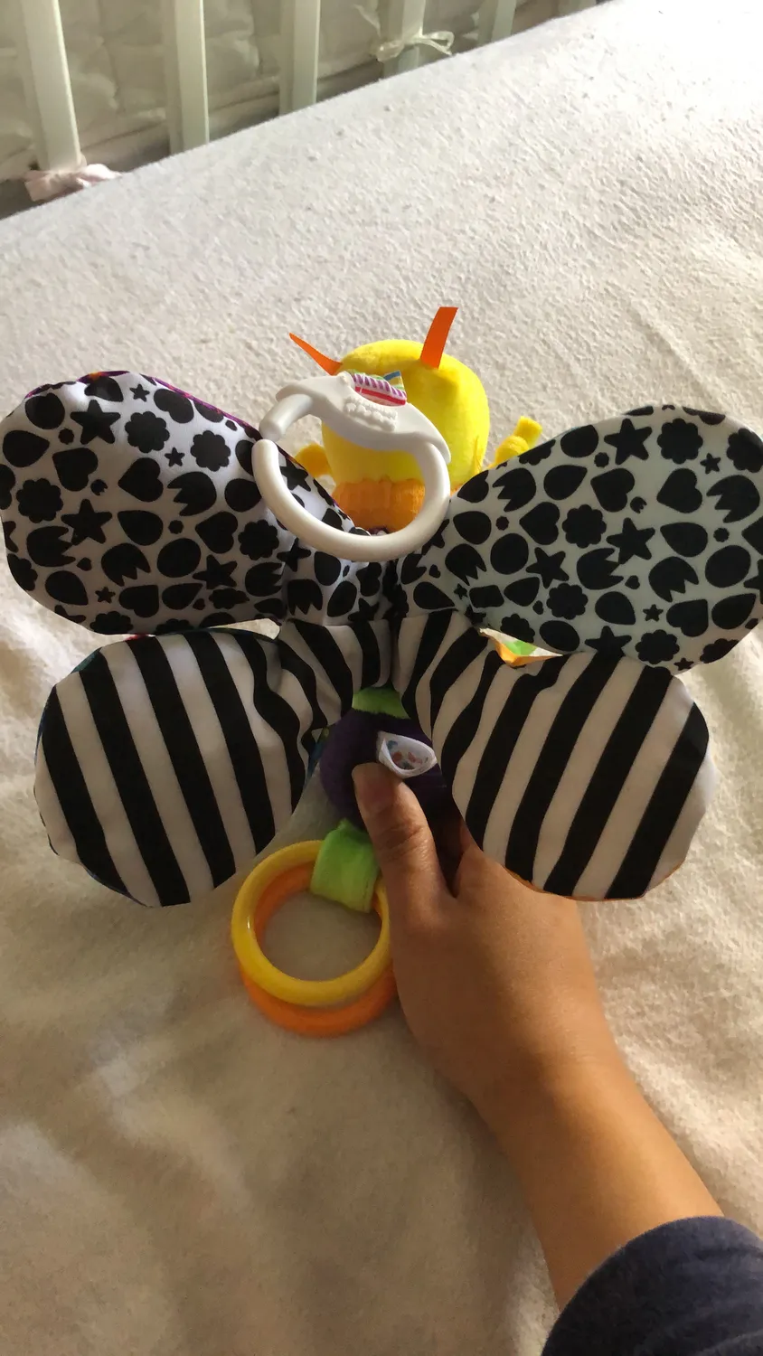 Tomy Lamaze Flip Flap Dragon peluche éveil naissance