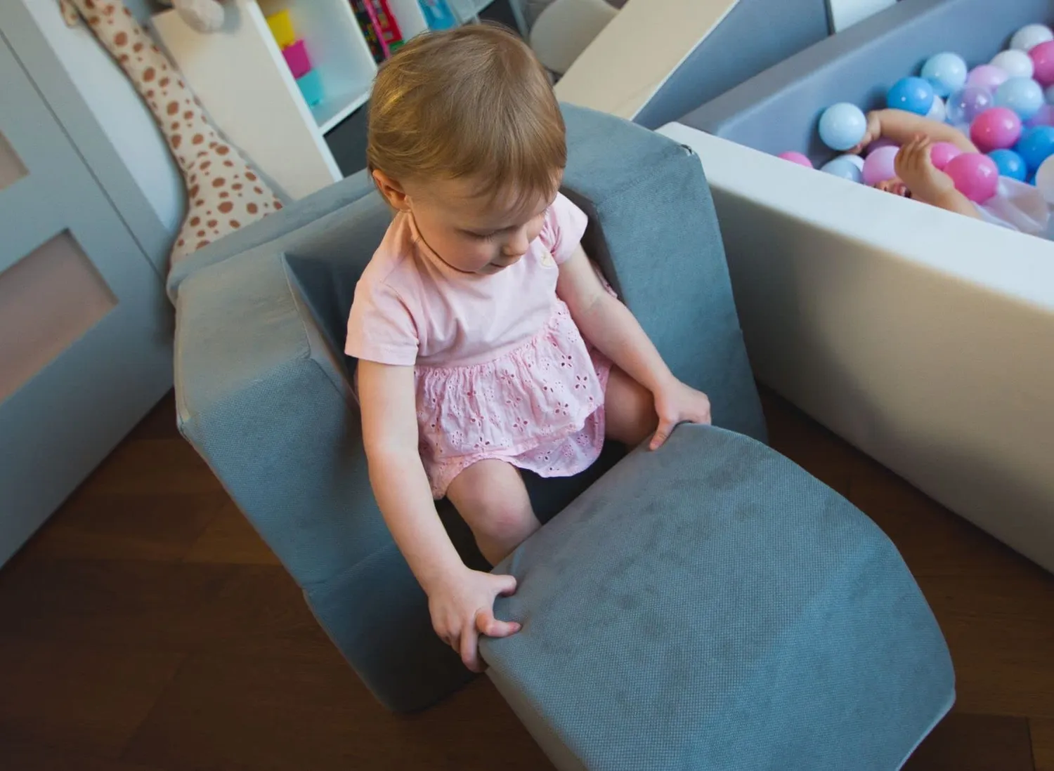 Velinda fauteuil enfant pliable pouf canapé rose clair