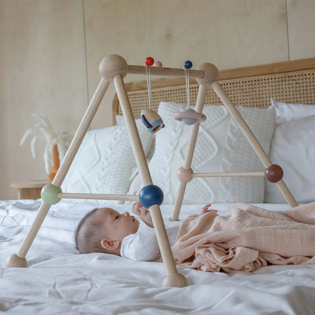 PlanToys Play Gym Orchard arche d'éveil bébé bois