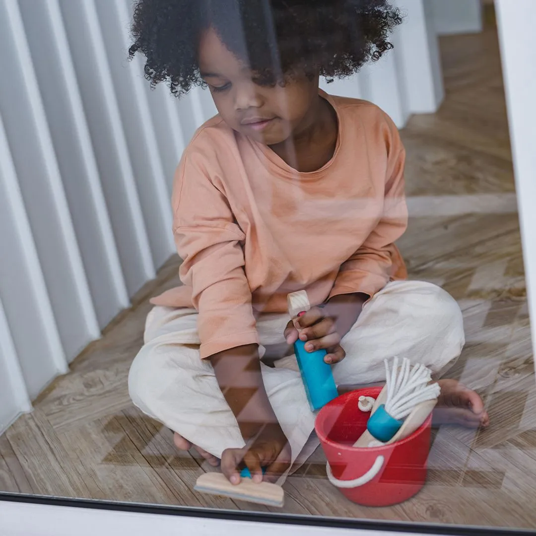 PlanToys Kit Ménage Jouet Bois dès 2 ans