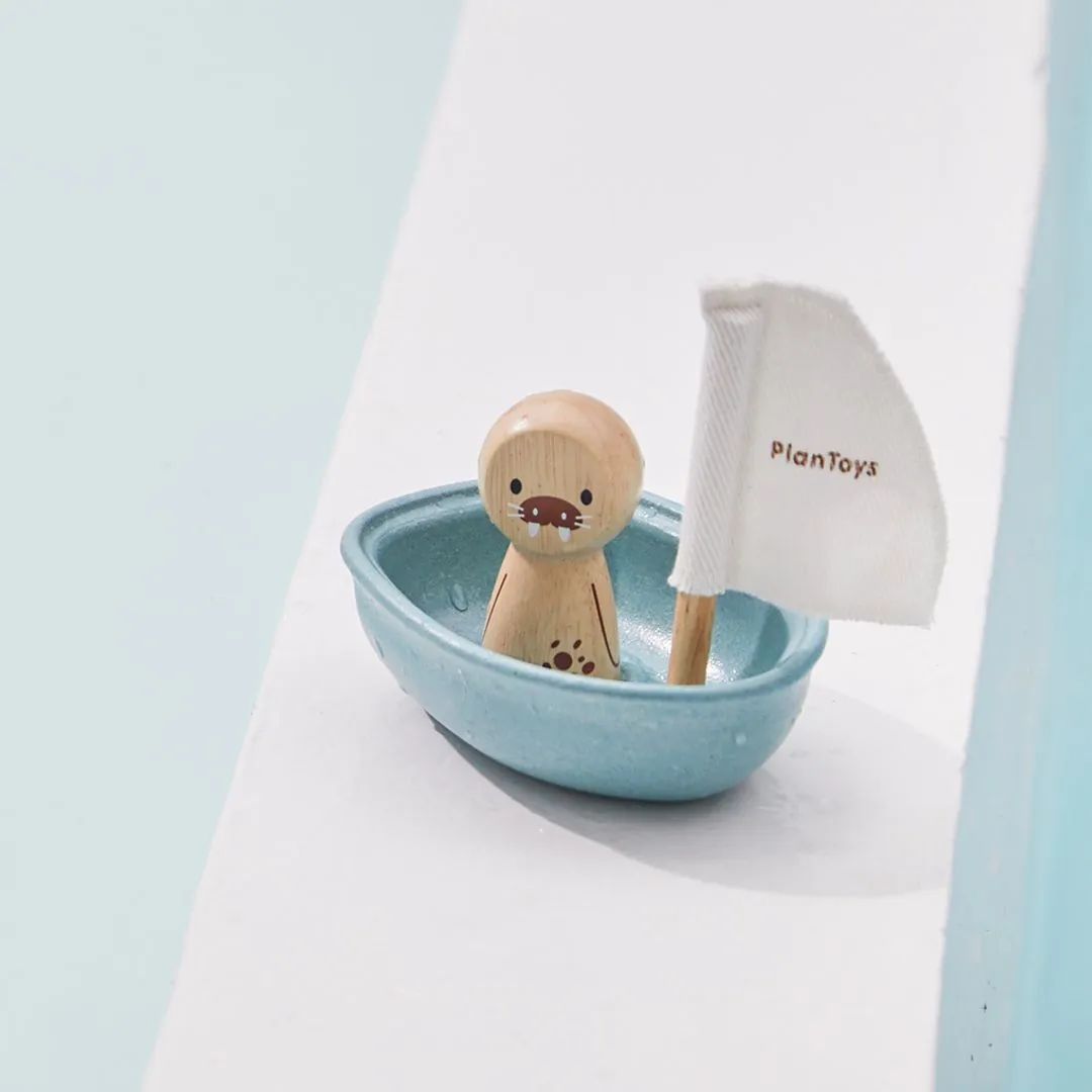 PlanToys Sailing Boat Walrus bateau de bain bois