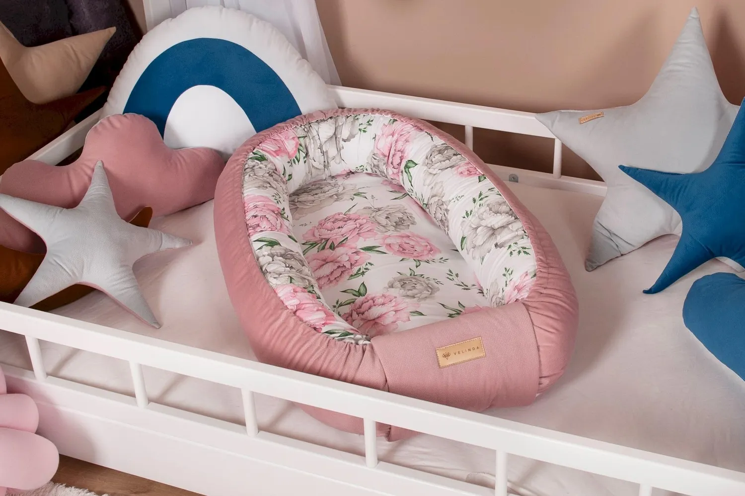 Velinda Cocon Pivoine nid bébé rose clair 0-8 mois