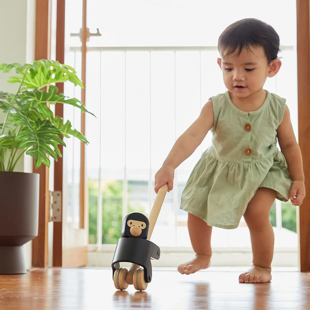 PlanToys Climbing Gorilla jouet à pousser bois 12 mois
