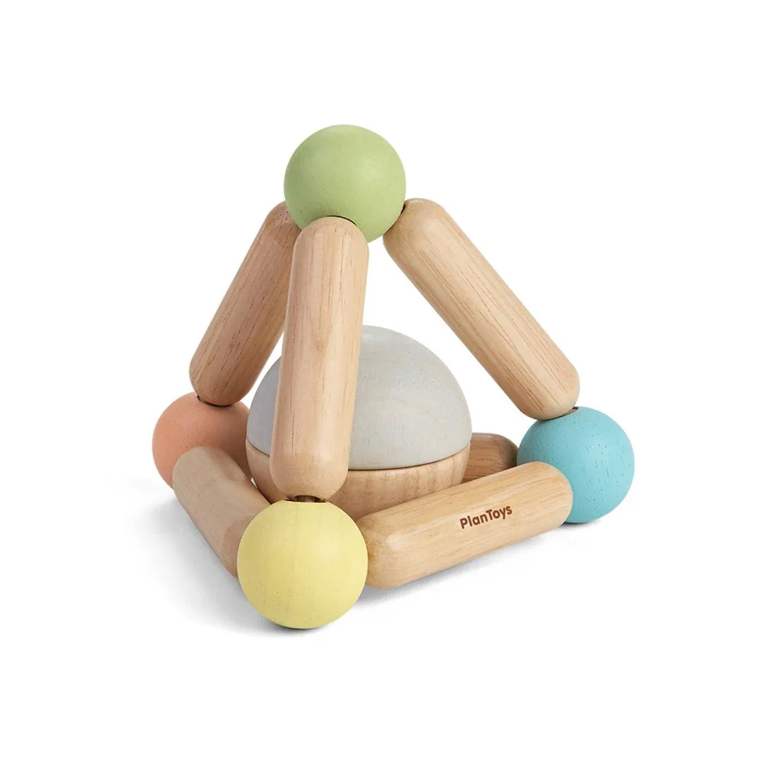 PlanToys Triangle hochet bébé pastel 6 mois