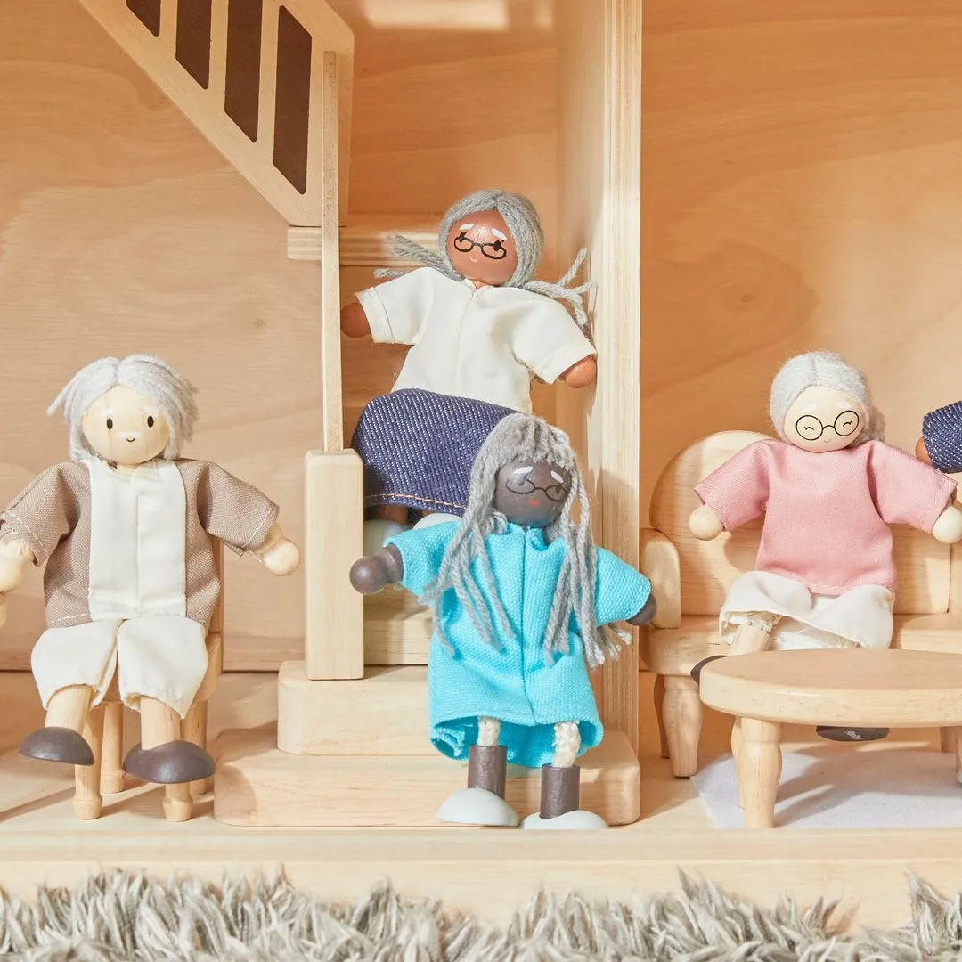 PlanToys Grandmother figurine grand-mère peau mate