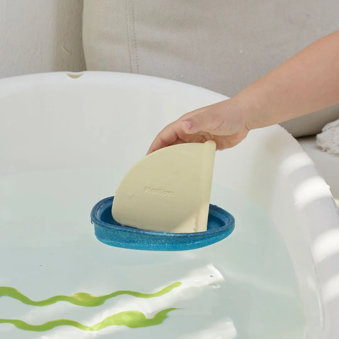 PlanToys Sail Boat bateau de bain bleu bois