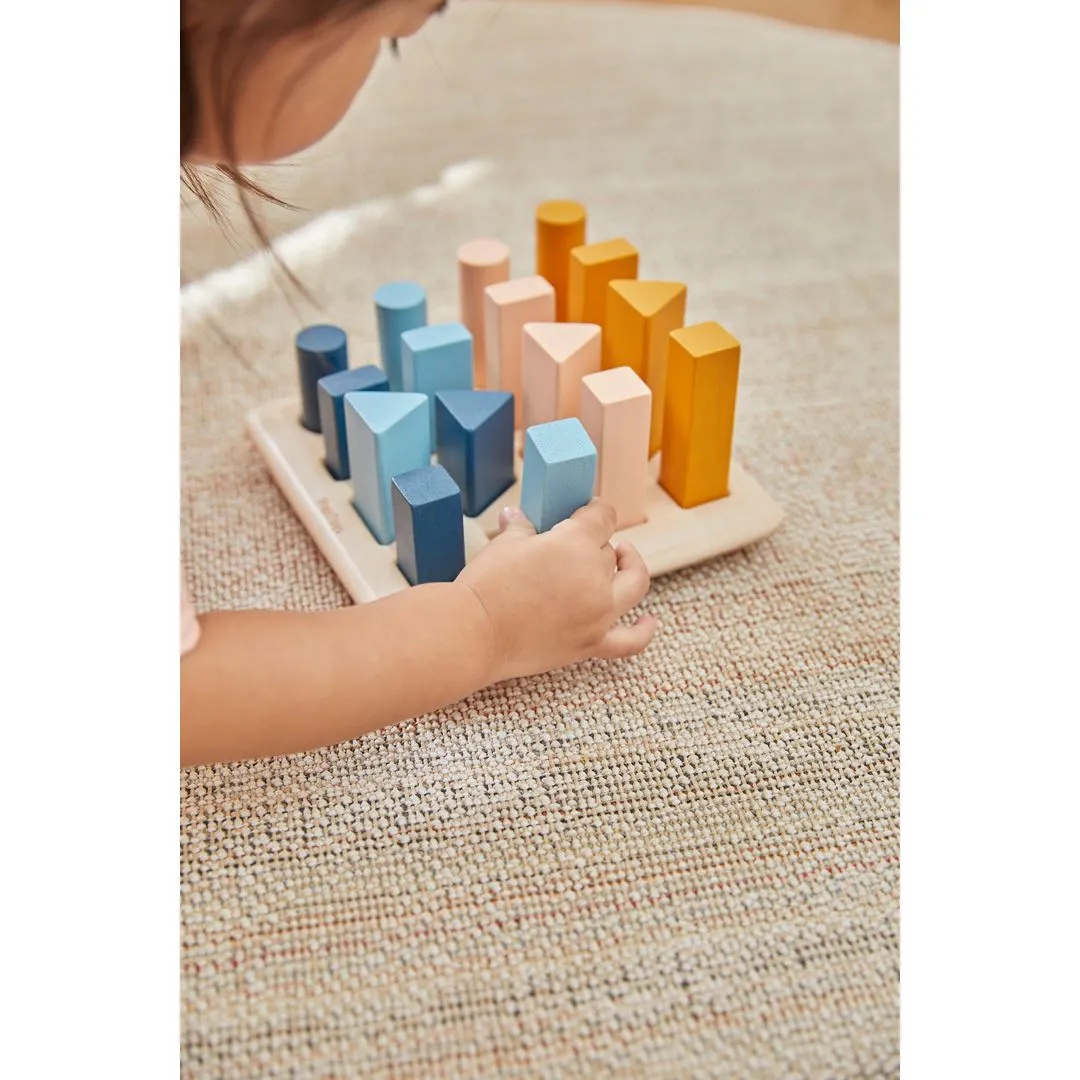 PlanToys Orchard Geometric Peg Board jeu chevilles bois