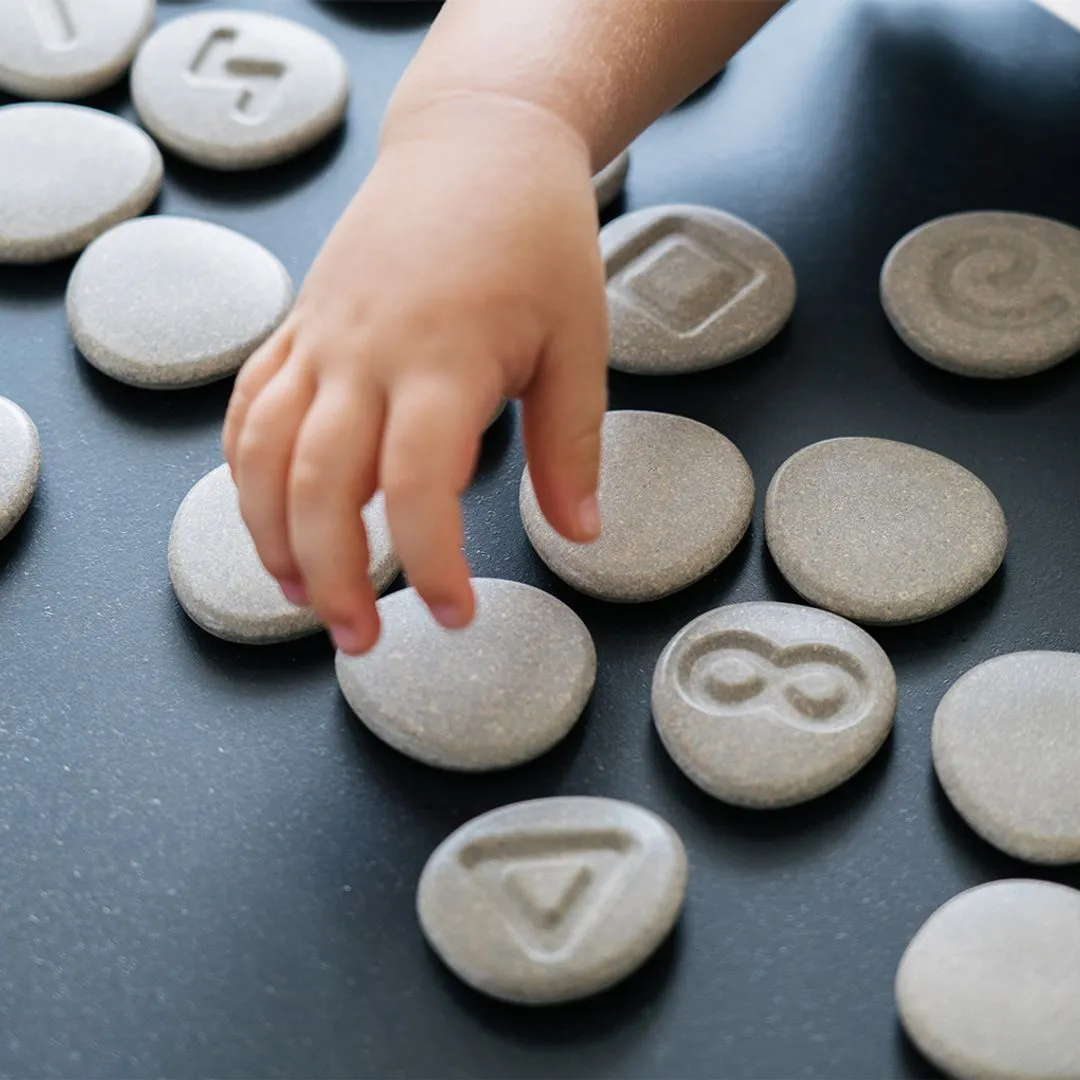 PlanToys Tactile Stone jeu sensoriel 24 pierres