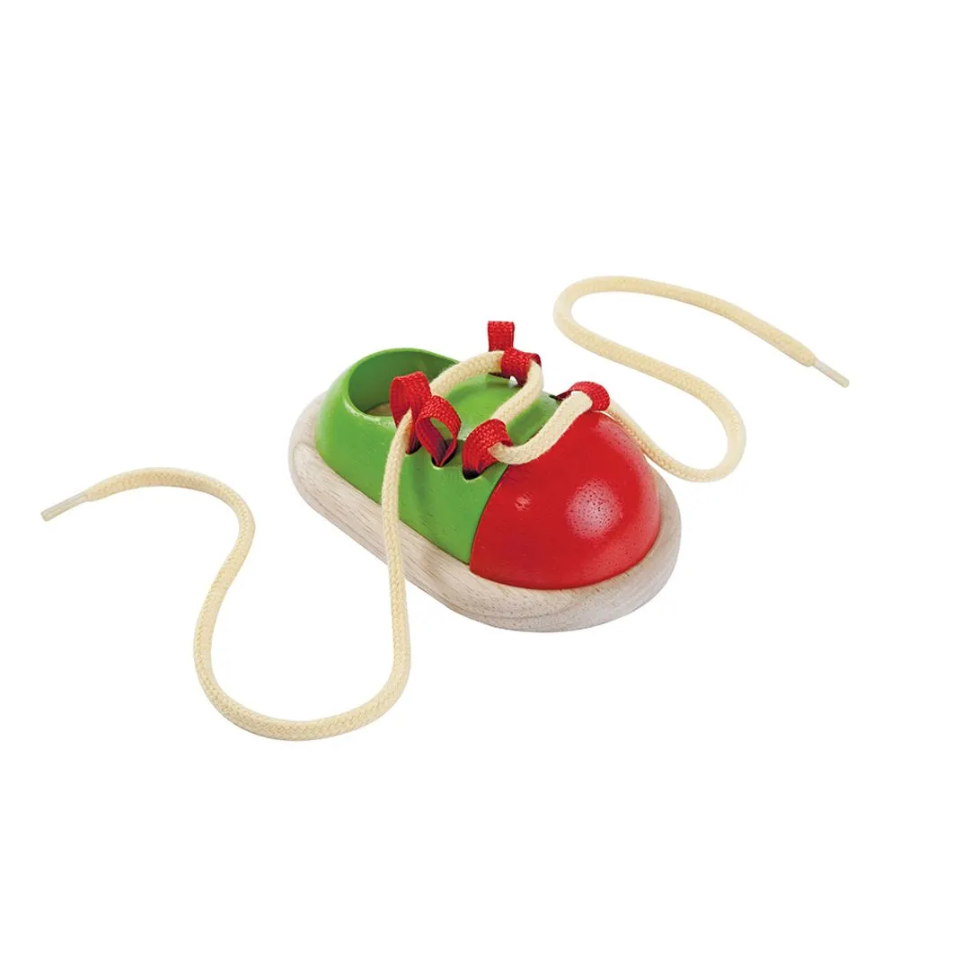 PlanToys Tie-Up Shoe chaussure a lacer bois