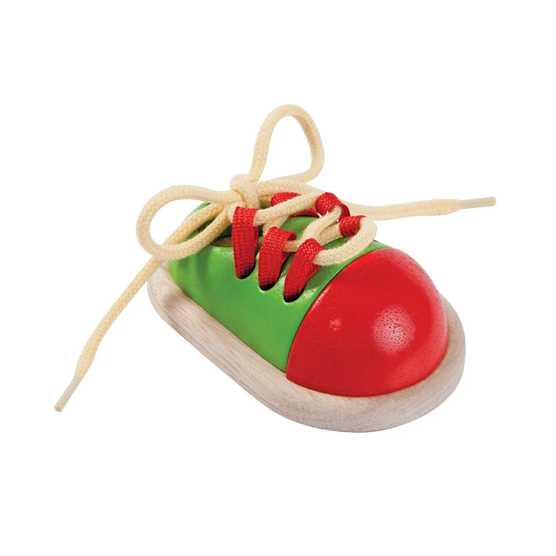 PlanToys Tie-Up Shoe chaussure a lacer bois