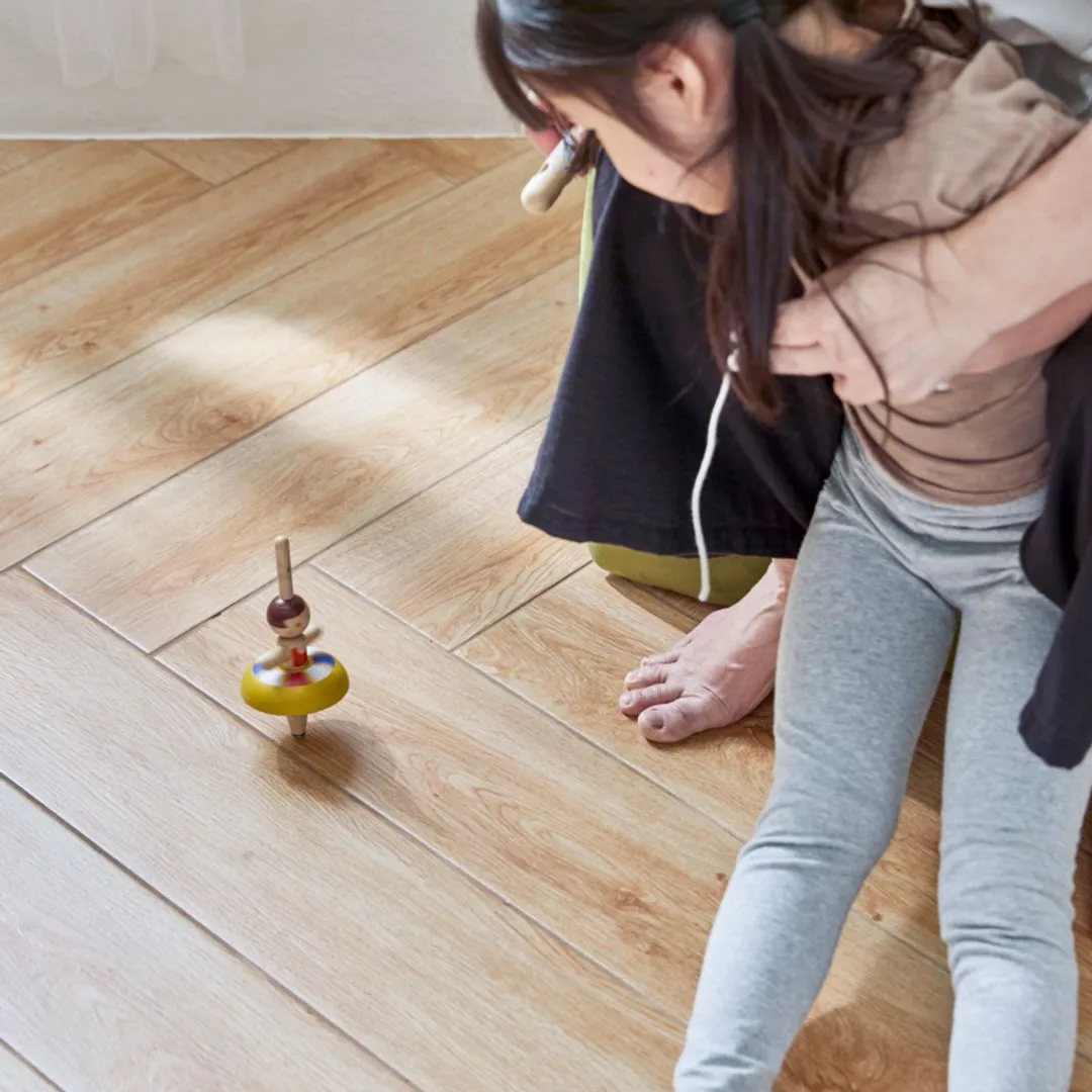 PlanToys Ballet Spinning Top toupie danseuse à ficelle