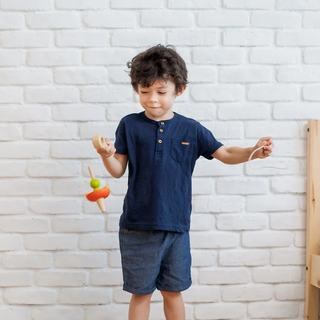 PlanToys Spaceship Top toupie bois vaisseau à ficelle
