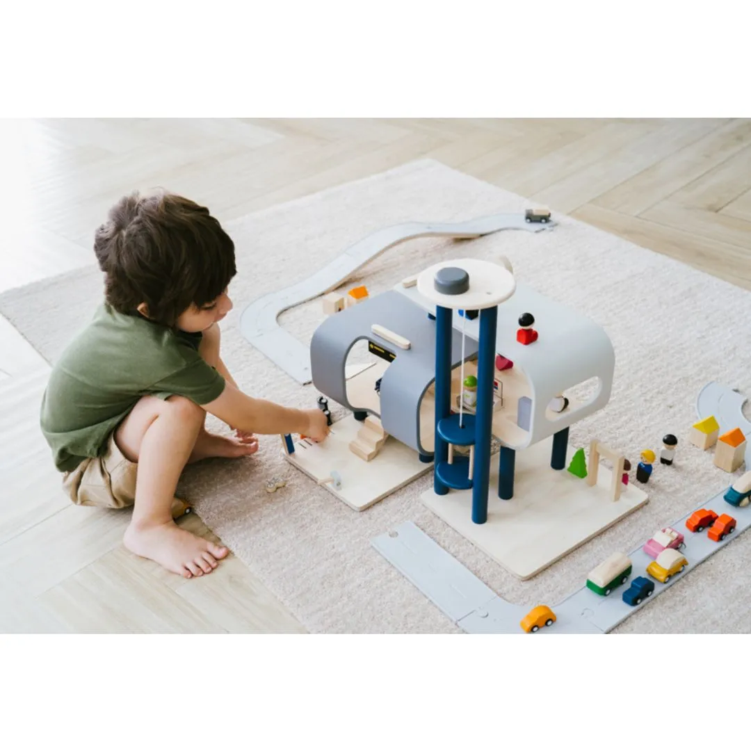 PlanToys Central Station gare train bois héliport