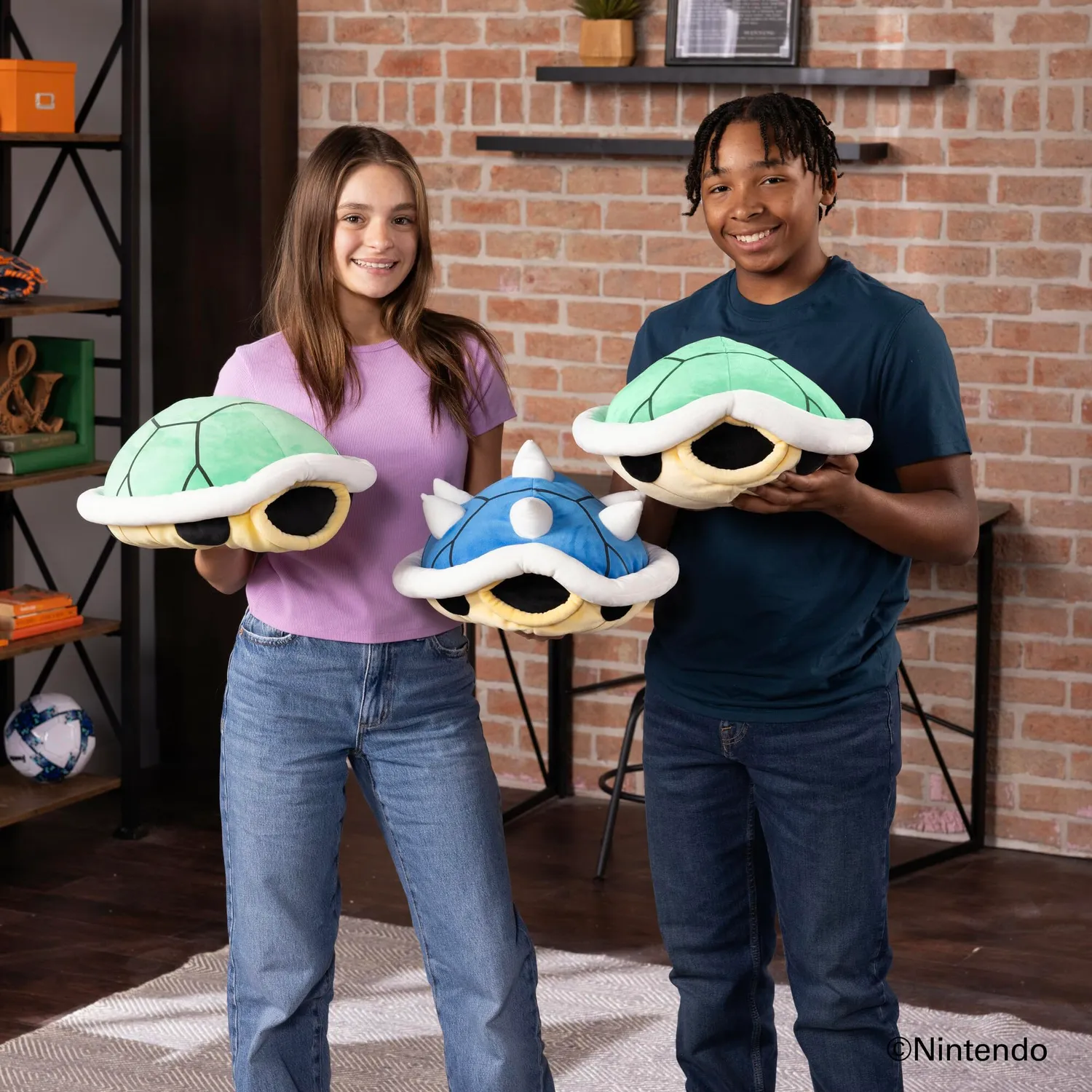 Tomy Club Mocchi Mocchi Carapace Verte peluche géante 40 cm dès 3 ans