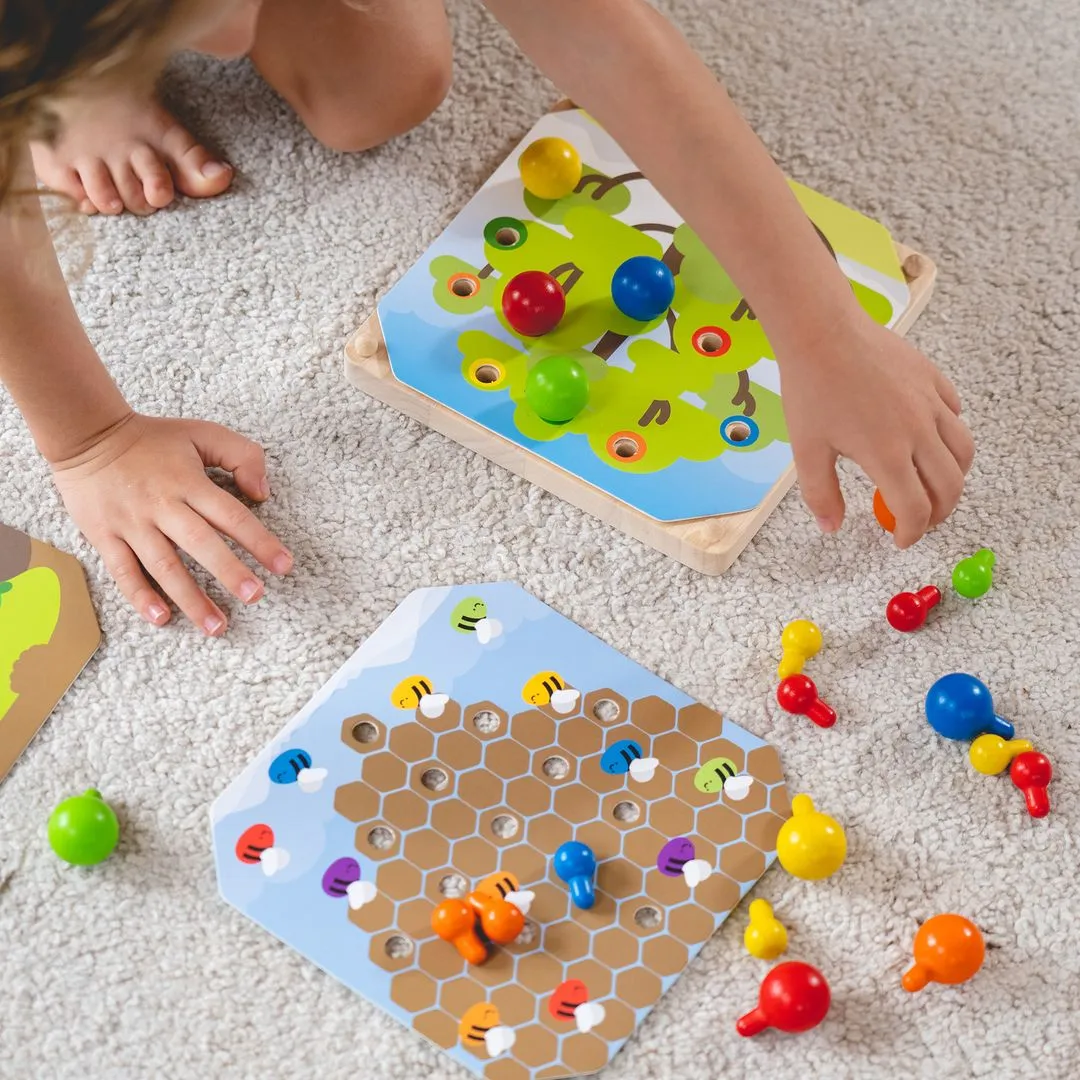 PlanToys Creative Peg Board tableau à picots dès 3 ans