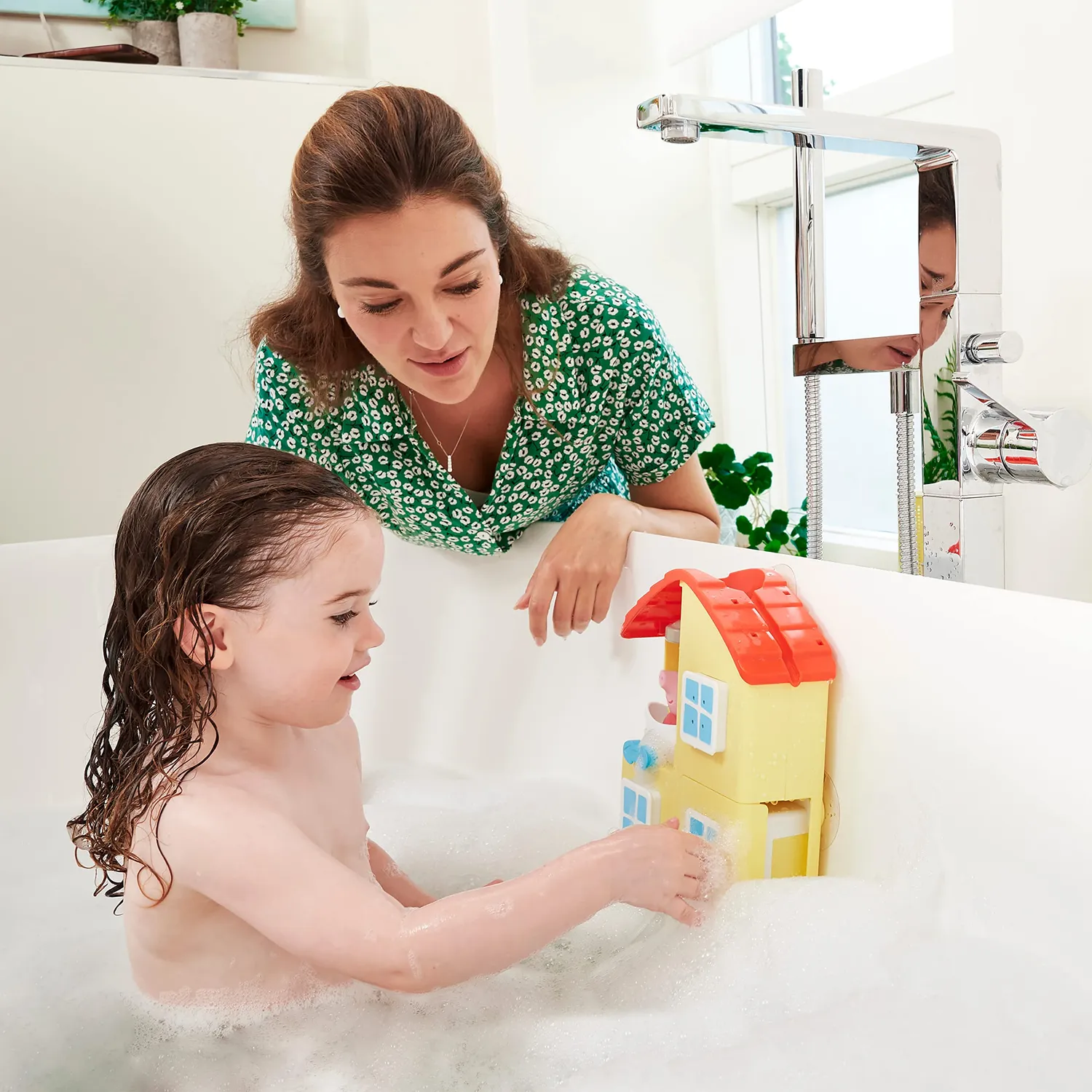 Toomies Peppa Pig maison jeu de bain E73415