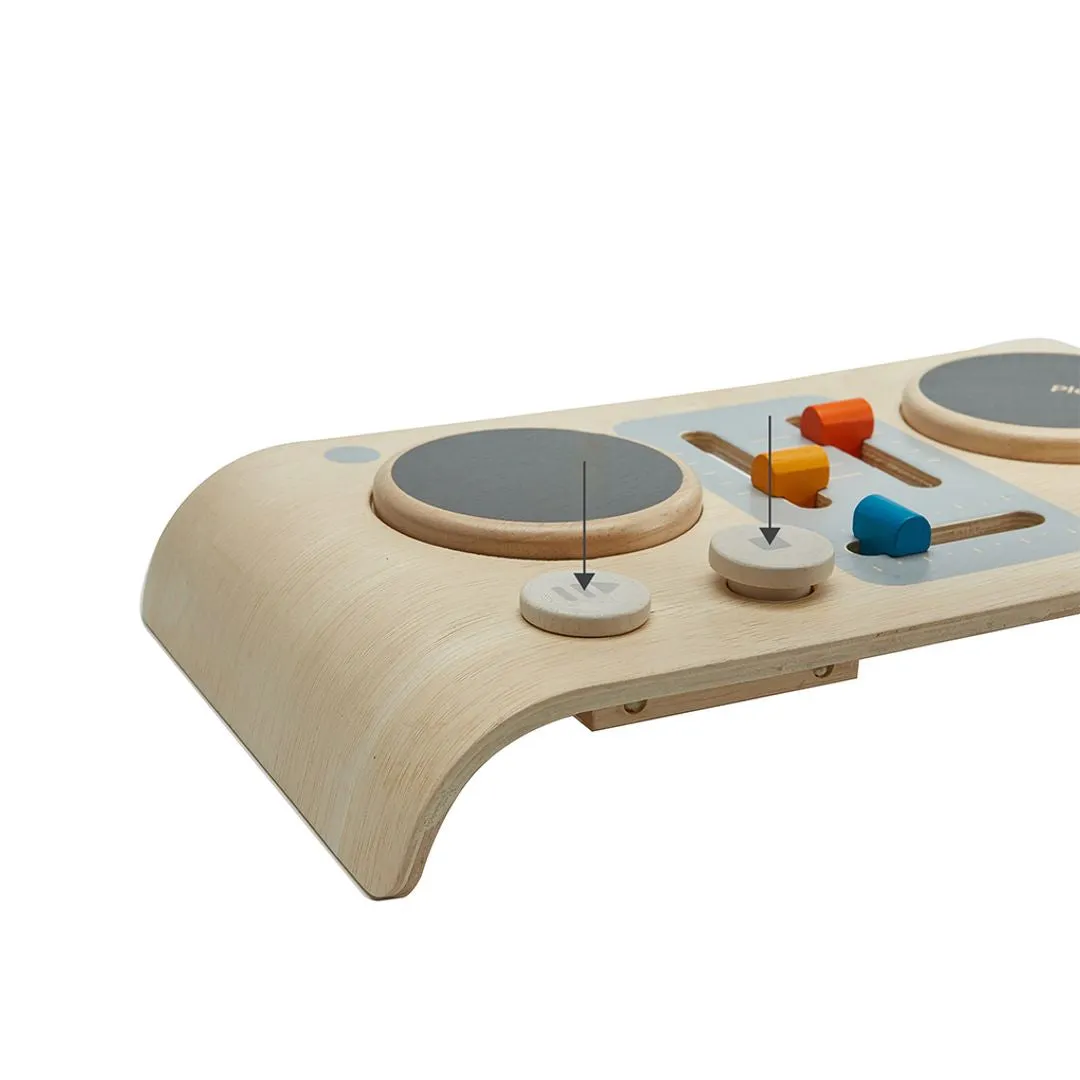 PlanToys DJ Mixer Board table de mixage jouet bois dès 3 ans