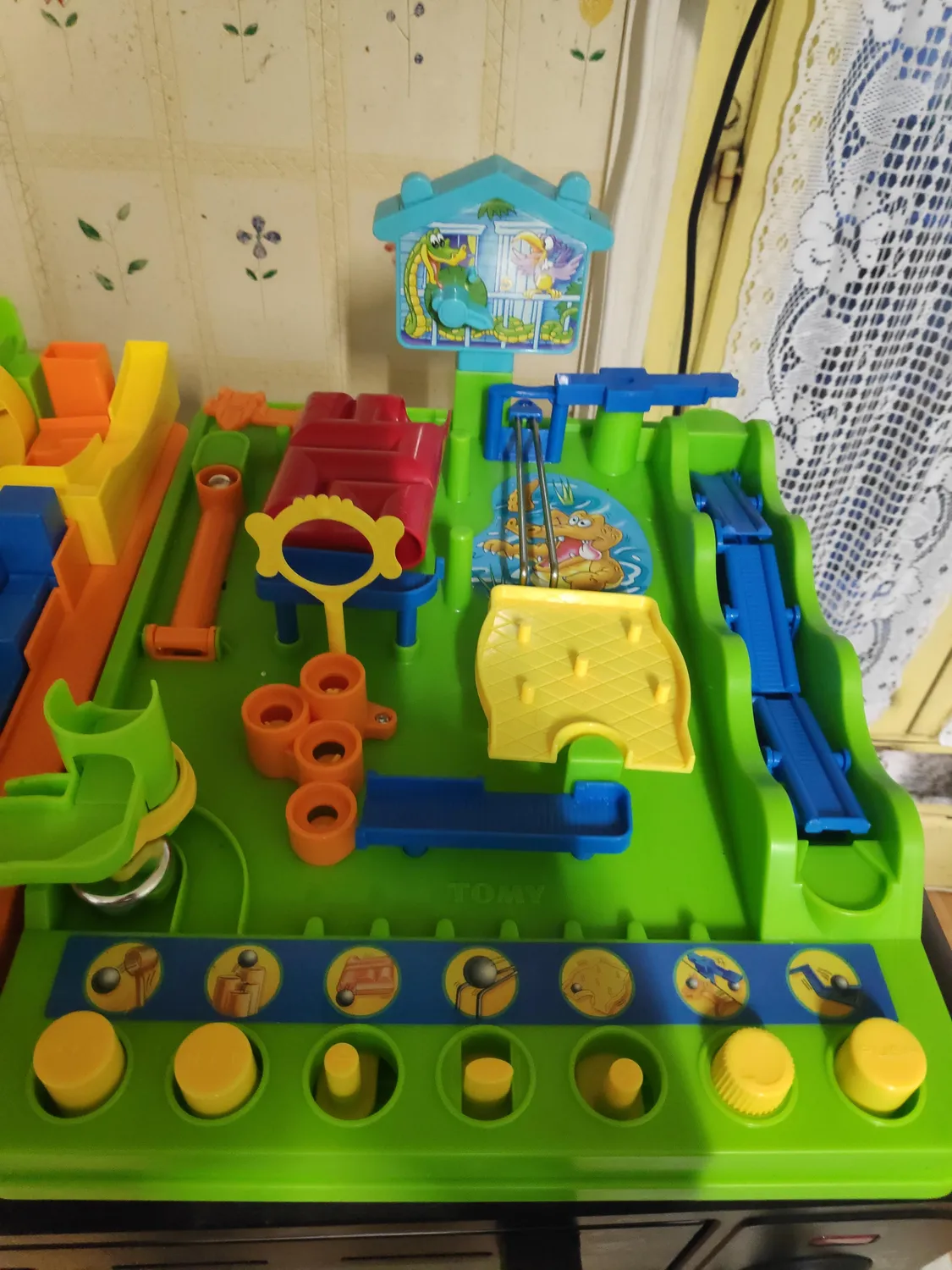 Tomy Tricky Bille Level Up jeu circuit billes vertical