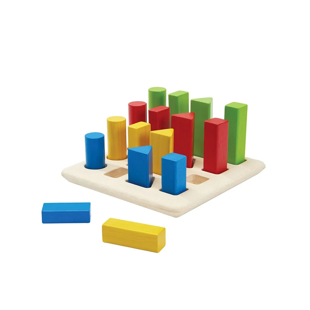 PlanToys Peg Board tableau chevilles géométrique