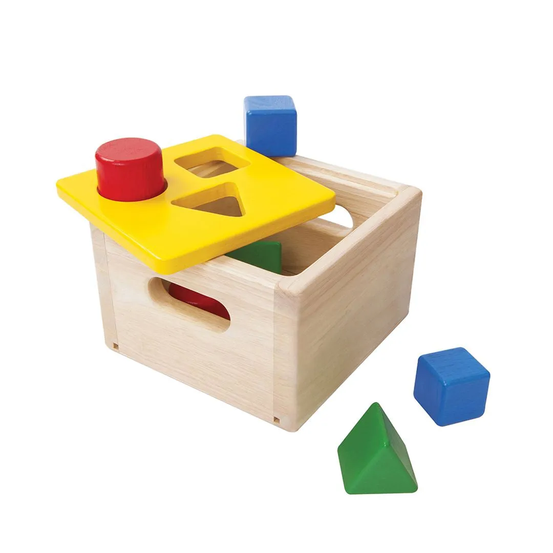 PlanToys Shape & Sort It Out boîte à formes bois 12 mois