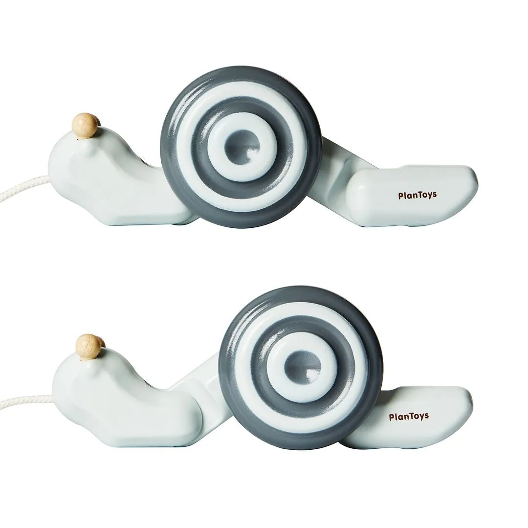 PlanToys Pull-Along Snail Mono escargot à tirer noir