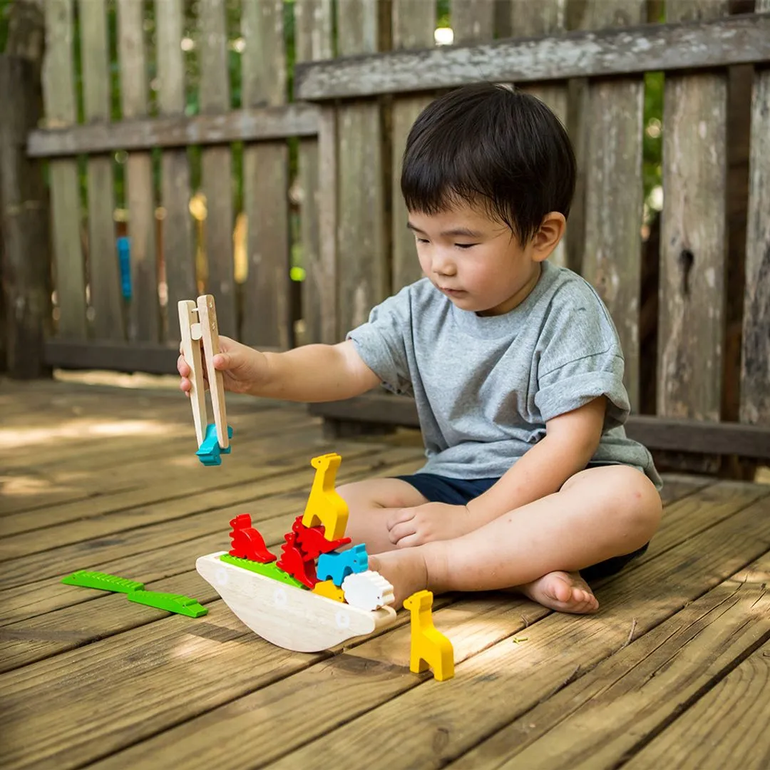 PlanToys Balancing Boat jeu d'équilibre bois