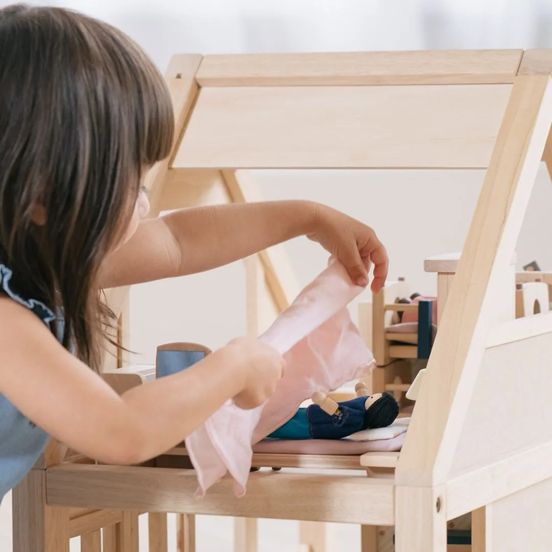 PlanToys My First Dollhouse maison de poupée bois 4 pièces