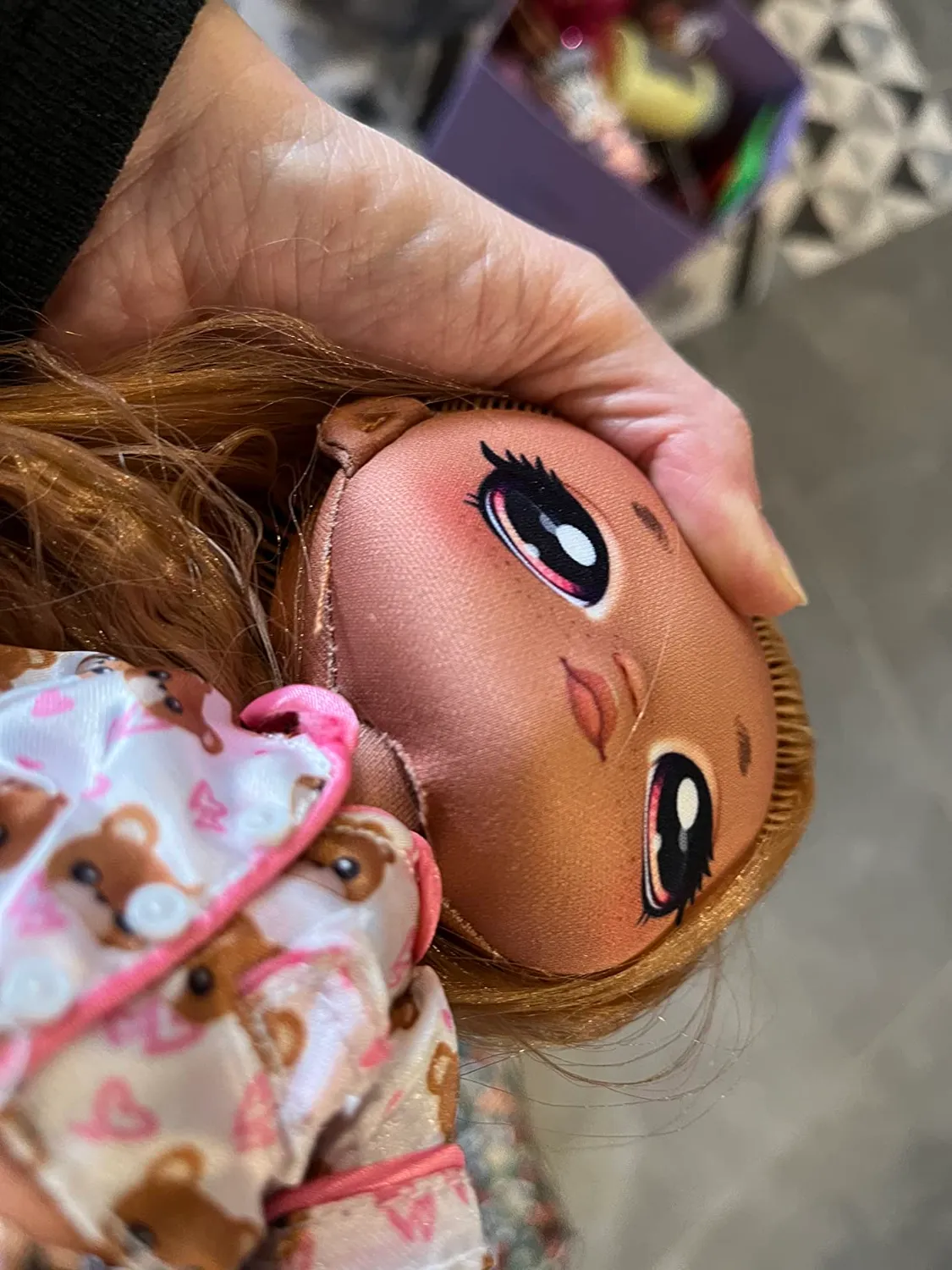 Na Na Na Surprise Teens Mila Rose poupée 27 cm pyjama